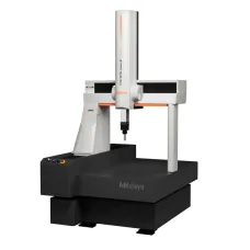 CRYSTA-Apex V PLUS7106 CNC KMG 191-137
