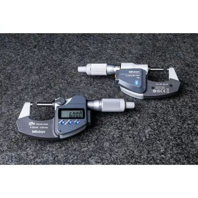 Беспроводной микрометр IP65 293-234-30-BT
